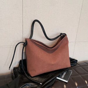 High-End Frosted Bucket Bag Womens Fashion Retro Texture Large Capacity Commuter Shoulder Bag Soft PU Leather Zipper Closure