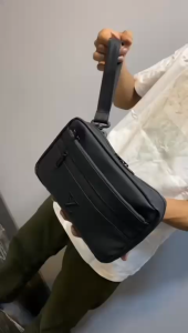 YLTD - Tas Selempang Pria Multifungsi Waterproof