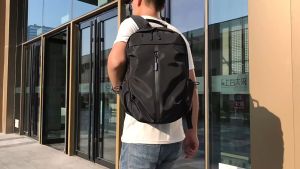 กระเป๋าเดินทาง กระเป๋าเดินทางเพื่อธุรกิจ กระเป๋าเป้แฟชั่น กระเป๋าเป้ กระเป๋าสะพาย กระเป๋าสะพายหลัง.กระเป๋าสะพายหลังราคาถูก ช่องใส่ของเยอะ ด้านในนิ่ม ใส่โน๊ตบุ๊คได้ สะดวกต่อการใช้งาน