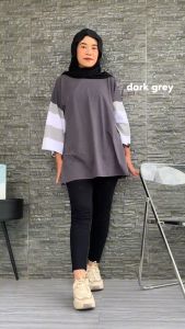 Stella Oversized Kaos Kekinian Combine Lengan Salur T-shirt Model Terbaru Wanita Lengan 7/8 by Ziggy