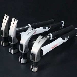 Super steel Claw Hammer High toughness High hardness with magnetic attraction One-piece hand hammer fiber handle