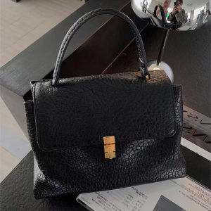 IELGY One-shoulder messenger bag womens korean version large-capacity versatile retro high-end bag suitable for work back