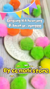 Bola Pom Pom Bulu Lembut Premium DIY & Craft Premium ukuran 2 cm per lusin