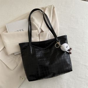 อินเทรนด์ กระเป๋าเดินทางความจุขนาดใหญ่ ผู้หญิง กระเป๋าสะพาย เรียบง่าย กระเป๋าถือ Tote Bag สําหรับพนักงานออฟฟิศ Double Root สายคล้อง ซิป ปิด