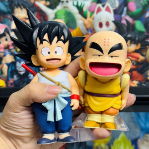 Bandai | 10cm Dragon Ball Son Goku Anime Figure Krillin Chichi Bulma Puar Oolong Action Figure Model Gifts Toy Collection Figures Statues