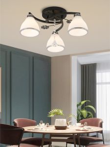 โคมไฟติดฝ้าแบบเรียบง่ายหรูหราสำหรับห้องนอนและห้องนั่งเล่นสไตล์ยุโรปแบบเรียบง่ายหรูหรา โคมไฟคริสตัลแบบแขวนในร้านอาหาร