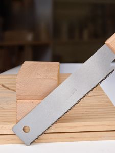 Professional Carpenters Hand Saw Fine Tooth Quick Tenon Opening Saw Woodworking Saw Sk5 Steel Hand Tool for Wood Cutting