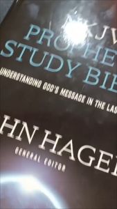 PCBS NKJV Prophecy Study Bible (Understanding Gods Message In The Last Days) John Hagee