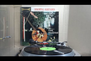 1 แผ่นเสียง 12นิ้ว FRANK CHACKSFIELD VG++ ริ้วรอยบาง เสียงรบกวน สำคัญที่ n05 แผ่นล้างทำความสะอาด ปก VG++ มีตำหนิขอบ สันไม่ทะลุ ซื้อหรือเช็คระบุส่วนล่าสุด 2-3 รายการ รวม กระทู้ออเดอร์เดียวกัน ค่าส่งประหยัด