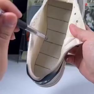 Sports Insoles Odor-Resistant Moisture-Wicking Insole for Men and Women Breathable Highly Elastic Shock-Absorbing Shoe Pads