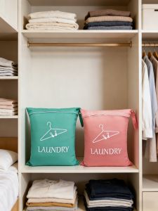Large-capacity hanger pattern travel laundry bag portable and stain-resistant with adjustable handle zipper washable and reus