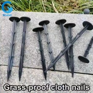 【READY STOCK】100pcs Paku WeedMat Black Plastic Weedmat Nail Sunshade Net Plastic Fixed Pegs Premium Ground Nail
