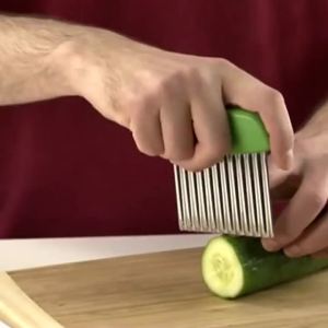 Stainless Steel Potato Chip Slicer Cutter Vegetable Fruit Corrugated Wavy Knife French Fries Kitchen Gadget