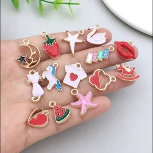30/60/100pcs Random Mix Enamel Floating Charms For Jewelry Making Supplies DIY Locket Components Flowers Heart Charm Accessories