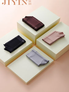 Comfortable Breathable Womens Sports Underwear Thin Briefs Anti-Bacterial No Tagging Gathered Marriage Panties mid Waist