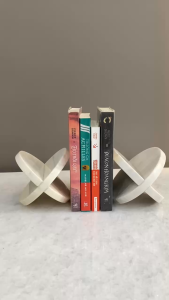 Chặn Sách Tròn (H2xD18x18cm) Đá Tự Nhiên Cao Cấp Màu Trắng Sữa - Thiết Kế Độc Đáo Nhỏ Gọn Điểm Nhấn Không Gian Học