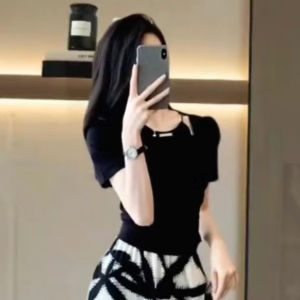 Summer New French Retro Design Short Sleeve Womens Shirt High Waist Half Skirt Two-Piece Set Fashionable Polyester Fiber