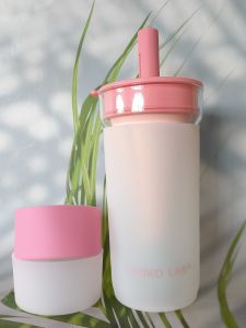 Silicone Cup Holder 670ml for Glass Cup Anti-Fall And Wear-Resistant with Hand Strap Indoor Use Universal