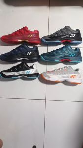 Yonex Tour Dominant & Yonex Precision: Sepatu Bulu Tangkis Berkualitas Tinggi