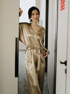 New Chinese Style Wedding Robe Womens Morning Gown Sleepwear Bathrobe Marriage Nightgown Long Elegant Simple Design Butterfly Knot