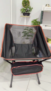 เก้าอี้แคมป์ปิ้งพร้อมกระเป๋าเก็บน้ำหนักเบา พกพาสะดวกขึ้น เก้าอี้สนามมีให้เลือกทั้งหมด 3 สี ดีไซร์ทันสมัย