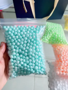 เม็ดโฟมสีพาสเทล เม็ดโฟมเม็ดใหญ่ขนาด7-10มิล ถุงซิบ เม็ดโฟมย้อมสี อุปกรณ์ตกแต่งของของวันเกิด วันปัจฉิม วันปีใหม่