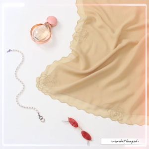 Ziaa Fashion Store Kerudung Muslimah - Plain Paris Embroidery Series - Krudung Segi Empat Bordir Nayy.s Hijab.