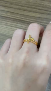 Poh Heng Jewellery 22K Freestyle Ring in Yellow Gold [Price By Weight]