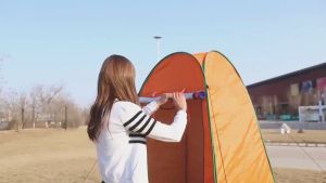 【สินค้าพร้อมส่ง】 เต็นท์อาบน้ำ เต็นท์อาบน้ำ เต็นท์เปลี่ยนเสื้อผ้า เต็นท์แคมป์ปิ้ง ย้ายห้องน้ํา เต๊นท์ส้วมพกพา ส้วมเคลื่อนที่ เต็นท์อาบน้ำแบบพับได้ เต็นท์ห้องน้ำ 1.2M×1.9M เต้นเปลี่ยนเสื้อผ้า