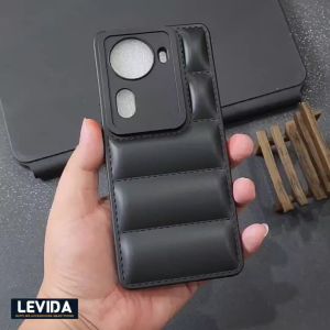 Oppo Reno 11 5G, Oppo Reno 11 Pro 5G, dan Oppo Reno 11F Case Bantal Case Pillow Black Softcase