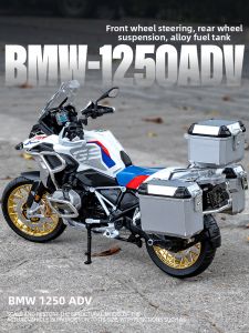 JUANNUO | Simulated Alloy Motorcycle Model Gift for Boys
