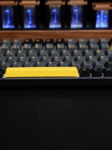 Rokeet Pembersih Multifungsi 20 in 1: Solusi Membersihkan Headphone & Keyboard