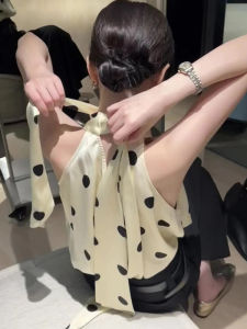 French Polka Dot Tie Strap Vest Women Summer New Design Sensation Elegant Hanging Neck Top Commute Style Single Piece Chinese Origin