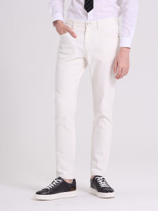 Quần Jeans Vải Vo Trắng Mới Thu Có Thêu Sư Tử