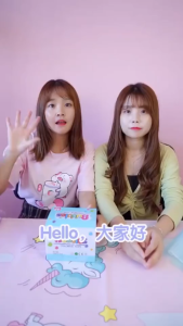 Colourful Bubble Toys Blowing Tube 儿童吹泡泡棒管 Small Bottle Handheld Boy Girl Air Gelembung Mini Selamat Kanak-Kanak