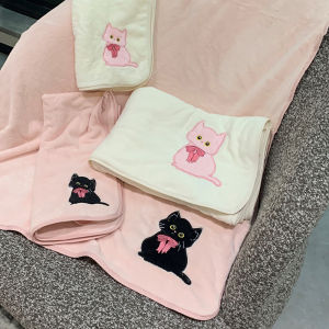 Absorbent Quick Dry Face Wash Towel Cute Body Towel Wearable Wrap Coral Fleece Cartoon Cat Adult Bath Towel Women Large Size