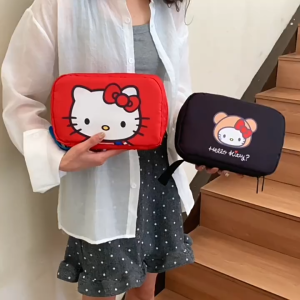 กระเป๋าเครื่องสำอางค์แบบพกพา กระเป๋าจัดระเบียบ กระเป๋าเก็บของ ลายคิตตี้ kitty Sanrio พร้อมส่งจากไทย