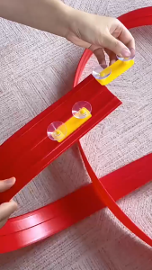 5m Portable Flexible Race Car Ramp Track For Kids Toy With Suction Cups And 4 Small Racecars For Gifts