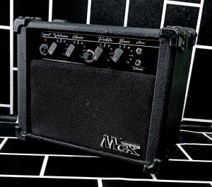 Ampli gitar MGX 3input sudah distorsi  free kabel Aux