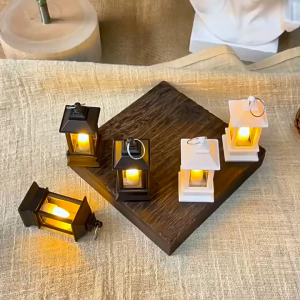 Retro LED Electronic Candle Light Creative Flameless Mini Square Night Lights with Hook European Style