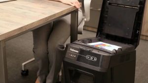 Fellowes AutoMax™ 200M Cross Cut Shredder