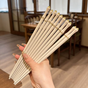 Anti-Slip Alloy Chopsticks in Macaron Colors by Laobanjia Home New Life into Dining Table Creative Design Cutlery from China