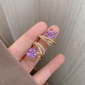 ต่างหูประดับเพชรเทียมดอกไม้สีม่วงสำหรับผู้หญิง ต่างหูแบบเข็มเงินระดับไฮเอนด์ ต่างหูสไตล์เกาหลี ต่างหูแบบเข็มเงิน