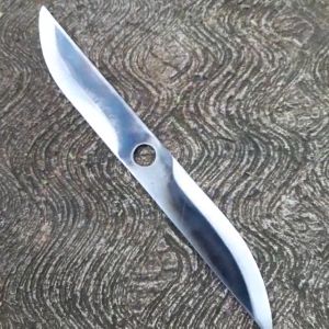 Mata Pisau Cacah Baja – Pemotong Pakan Ternak Rumput Gajahan Odot Dll – Panjang 25cm + As Sambungan 10mm & 12mm