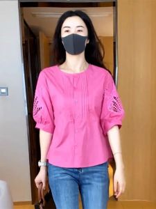 Elegant Embroidered Short Sleeve Shirt Womens Fashion Casual Loose Style Age-Defying Top for Summer 2023 by Mu Jiao Lian