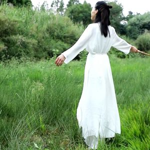 ร่มไทย ร่มกระดาษสา ร่มบ่อสร้าง ร่มกันแดด ร่มไม้ไผ่ วาดลายด้วยมือ มีหลายสีให้เลือก ร่มเชียงใหม่ เคลือบน้ำมัน ตกแต่งโรงแรม