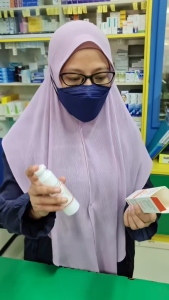 DM Essentials Insta-C Full Set + COMBO: Physical Sunscreen SPF50 I pelindung matahari fizikal SPF50