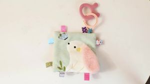 Rabbit Comfort Towel0 12 Months Multi-Sensory Infant Toy with Teether Jingle & Textured Ribbons Baby ToysSoft Newborn Gifts