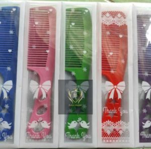 Souvenir..Isi 50 Pcs Souvernir Pernikahan Sisir Lubang Tiga Besar Kemas Mika Motif Murah Bermanfaat Pernikahan Hadiah Ulang Tahun