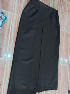Laris rok span hitam karet pinggang kain servio